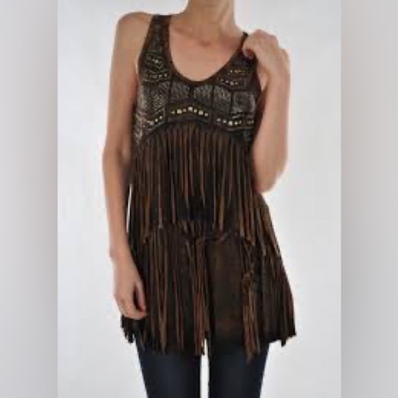 T Party Brown Fringe Top - Picture 1 of 7